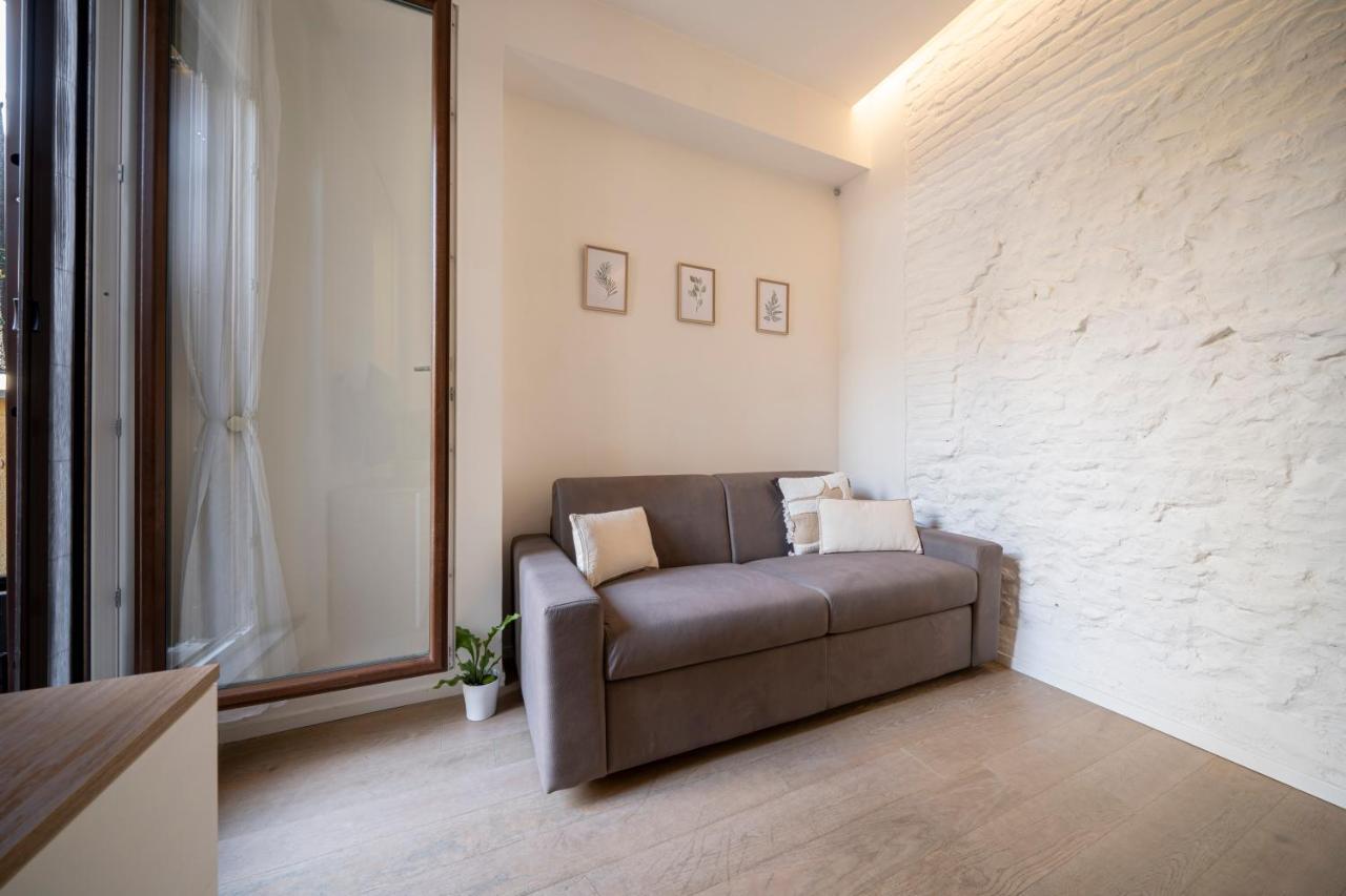 Piazza Maggiore-Luxury Apartment-Elegant Terrace Bologna Bagian luar foto
