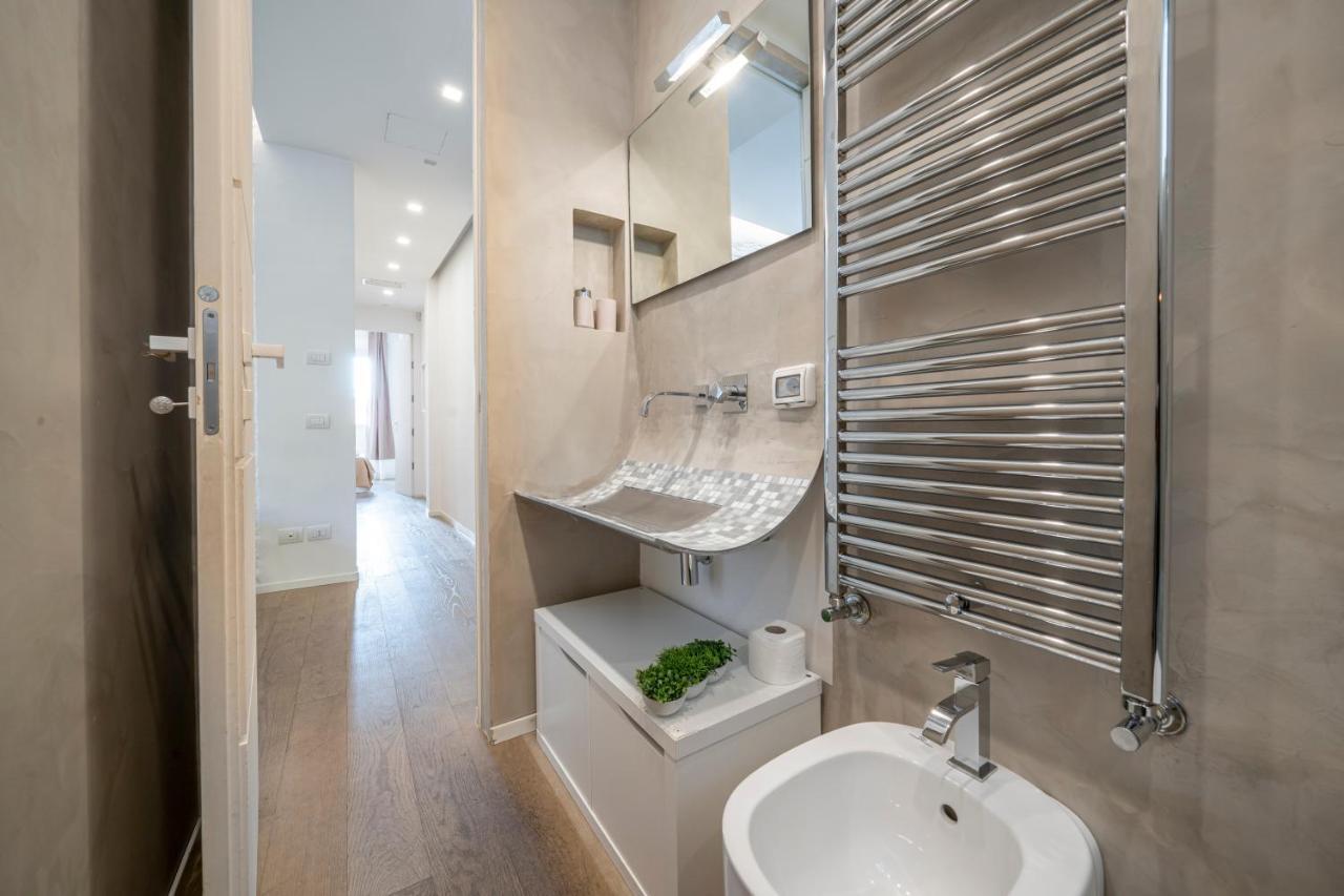 Piazza Maggiore-Luxury Apartment-Elegant Terrace Bologna Bagian luar foto